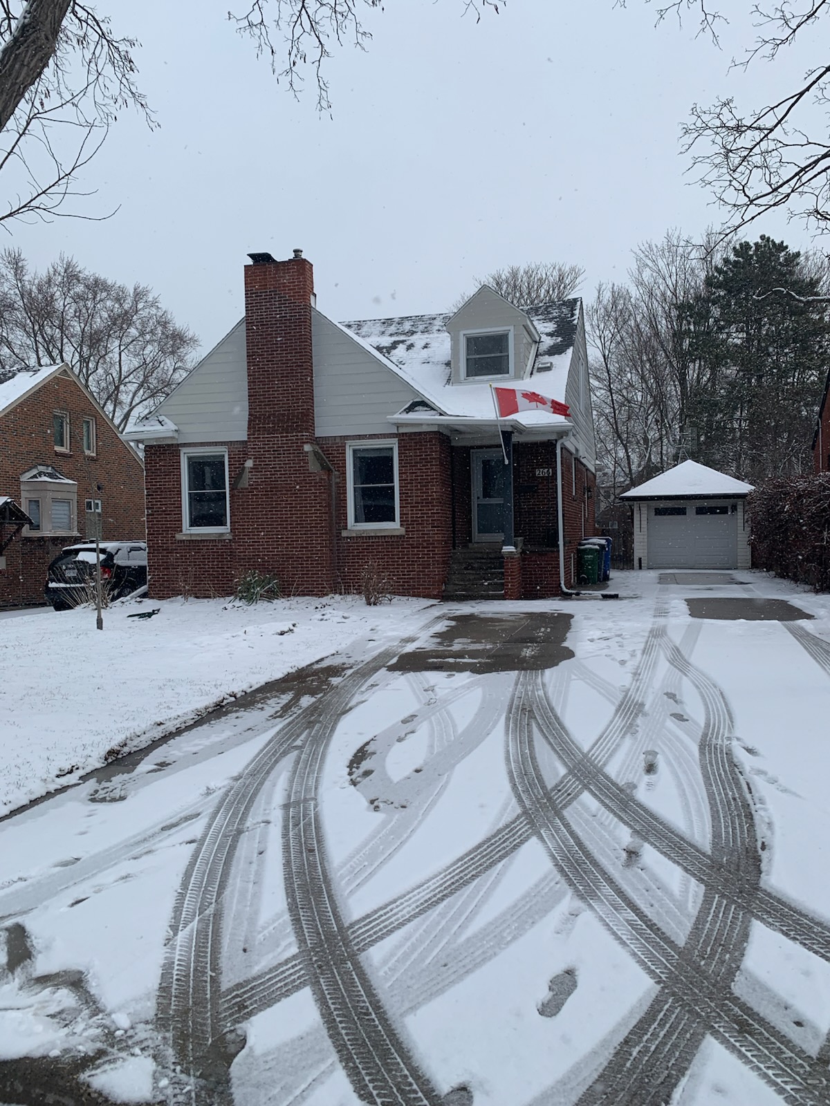 266 St Louis Avenue Windsor Ontario Flat Fee Listing